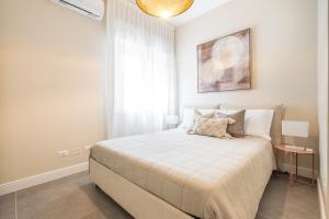 Corner Apartment via Italia img9