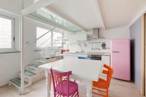 GuestHost - Milano Cosy Studio on 2 levels!
