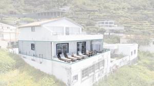 Esterinhas Ocean Apartment by GALMI