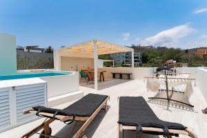 3060 - Bocana Beach Condo B2