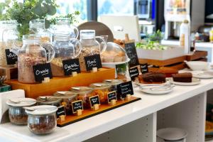 Hotels Golden Tulip Hotel & Rooftop Martigues Provence : photos des chambres