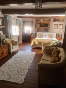 Ternhill Farm House - 5 Star Guest Accommodation with optional award winning breakfast