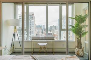 Executive Unit with Spectacular Views