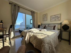 Penthouse of the Rising Sun, Casares Costa