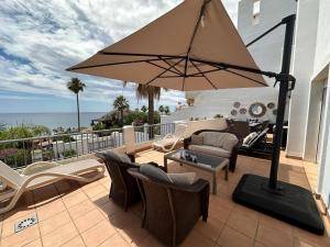Penthouse of the Rising Sun, Casares Costa