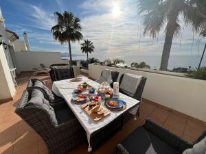 Penthouse of the Rising Sun, Casares Costa