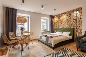 Stylish flat near Rynok Square-Self check-in & Netflix