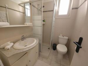 Appartements T2 au calme, proche mer, ideal couple ou teletravail : photos des chambres
