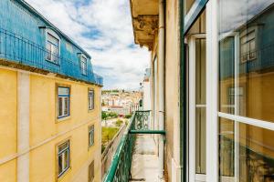 Rent4Rest Dream View Apartment Lisbon