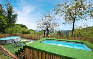 3 Bedroom Amazing Apartment In Portole