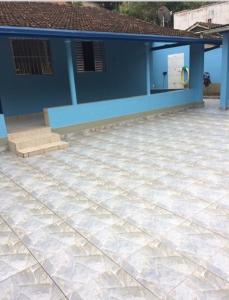 Beautiful house, near Enseada and Santa Rita beaches