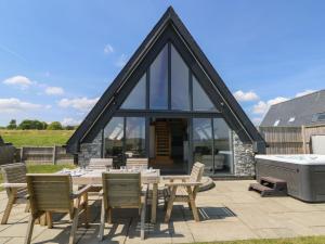 Hill Radnor - The Sheepfold