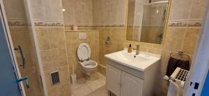 T4 Rare dans le centre dAix,terrace, parking, elevator