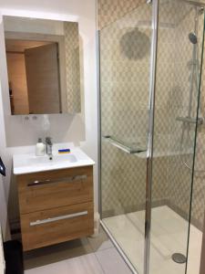 Minquiers - Chambre dans Embruns