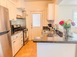 Mayors Manor; Historic Downtown Mansion