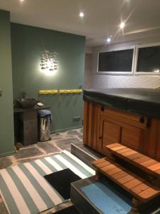 B&B / Chambres d'hotes Ecrehous - Chambre dans Embruns : photos des chambres