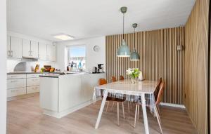 3 Bedroom Awesome Home In Kalvehave