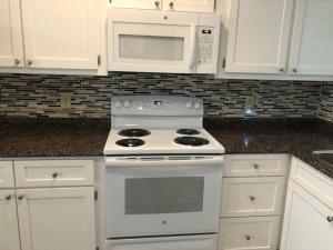 748P Z2b VILLAGE OF DEL MAR by REMAX Premier