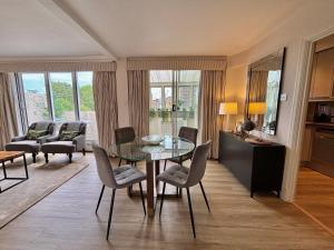 The Mozart Suite by Sloane Square