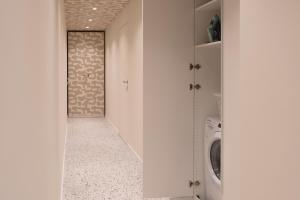 Gino Studio - Metro M1 - Rembrandt 45