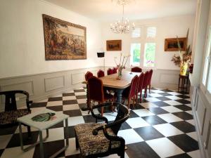 B&B / Chambres d'hotes Chateau La Croix De Millorit : photos des chambres