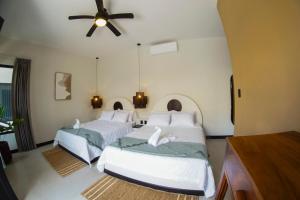 Selanna Full Accommodation for 26 people