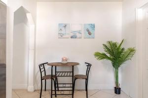 Beautiful home in West Palm - 5 min to Airport