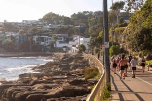 2 Bedroom Oceanfront apartment in Manly