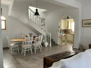 Mediterranean Cottage