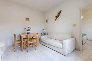 Lido Beach Escape with Balcony x5!