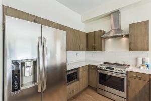 Trendy Apt for 8 in Highly Walkable Neighborhood