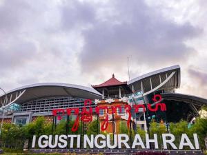 RBE Hotel - 1 Minute to Airport