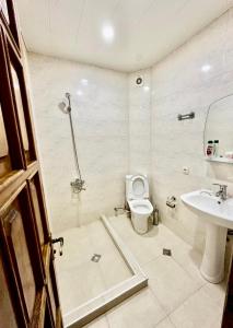Spacious 5BR Private home in old Batumi