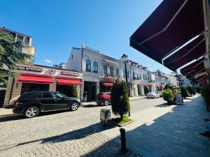 Spacious 5BR Private home in old Batumi