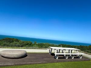 Luxury 2Bedroom Apart with Ocean & Forest Views