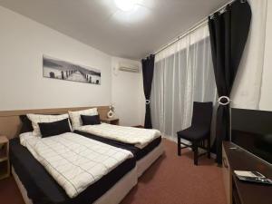 Celestial Bay Studio in Marina Cape