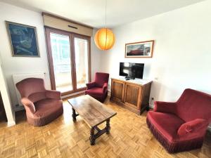 Appartements Residence Du Temple - Tres rustique et spacieux appartement ! MAE-4303 : photos des chambres