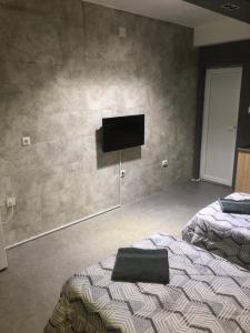 ADAPTED KITCHEN IN APARTMENT for modest people at great location