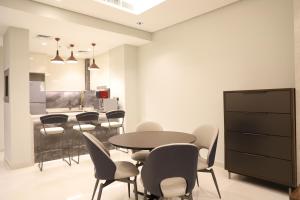 Brand New Large 2 Bedroom with Burj Khalifa view