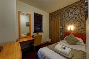 Standard Single Room room in Grainger Hotel