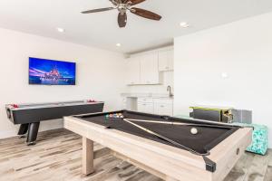 Beautiful Cottage With Private Pool Near Disney With Margaritaville Resort & Island H20 Access - 8153Su