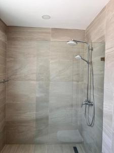 Depto entero, Coral Village D204, WIFI, TV, cerca de la playa