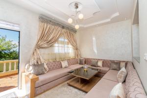 Magnifique appartement avec jardin en face de la mer