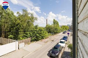 Light-Filled Apartment near Old Town & Beach - Free Parking - Close to Port