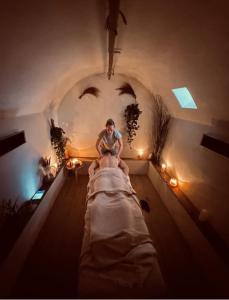 Heaven Reset & Spa & sauny & masaże - adults-only - Premium Glamping z jacuzzi całoroczny przy rzece