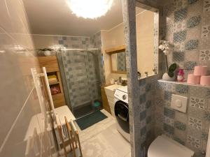 1BRwith terrace near beach