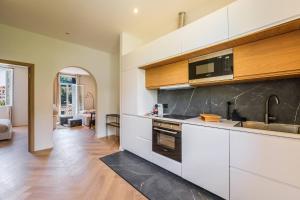 Elegant 2 pieces avec vue mer aux portes de Monaco