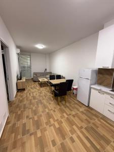 GjZeqiri Apartament