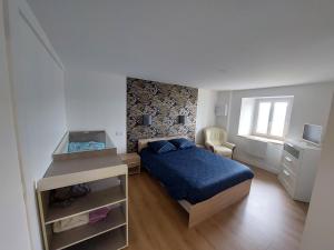 Maisons de vacances O gite d anthony : photos des chambres
