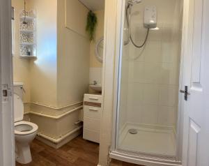 Single Room with Breakfast and Parking